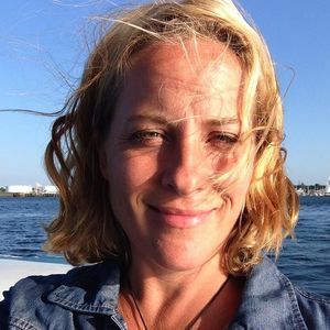 Meet your Posher, Caroline